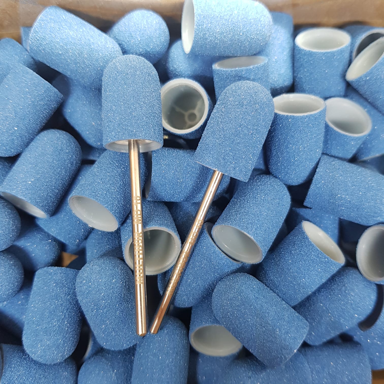 Cappucci Pedicure C10B – blu 180 Gritt, Ø 10mm